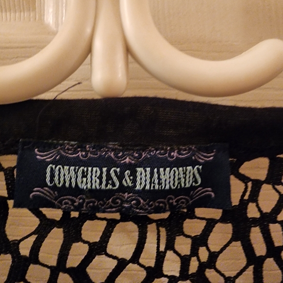 Cowgirls & Dimonds Women's Gray and Black Graphic Tee - Picture 3 of 5